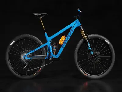 PIVOT SWITCHBLADE ENDURO MTB BICYCLE Low-poly 3D model