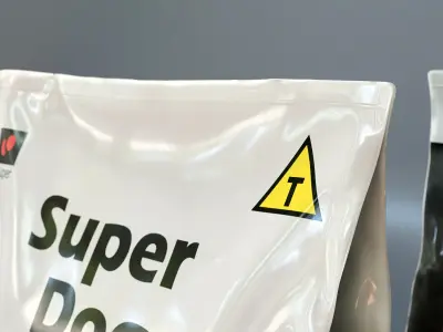  Dog Food Bag 01 