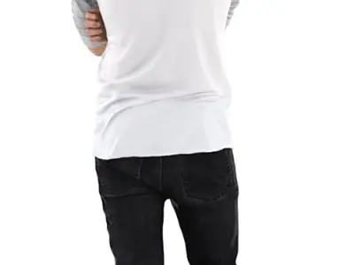 Chen Posed 002