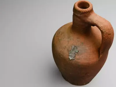 Weathered Clay Bottle  Low-poly 3D model