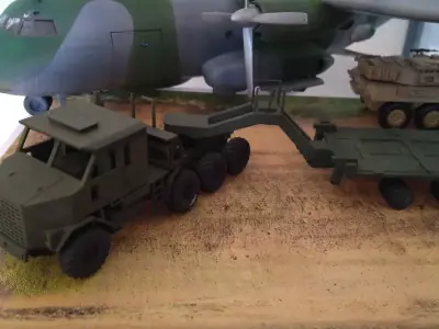 Oshkosh M1070 inspired with trailer 3D print model