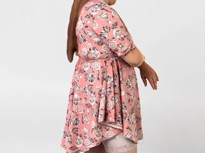 Posed 00231 16
