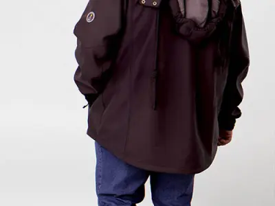 Posed 00187 05