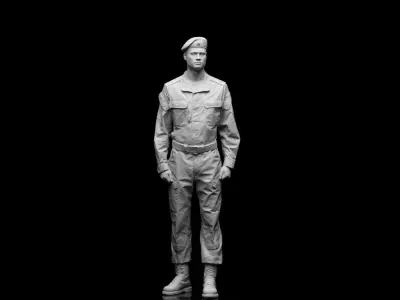001559 Soldier in a realistic stance 3D print model