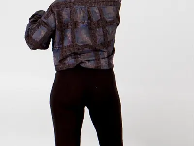 Posed 00125 14