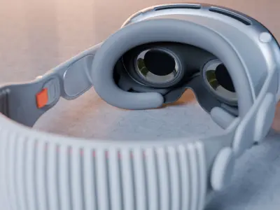 Apple Vision Pro Low-poly 3D model