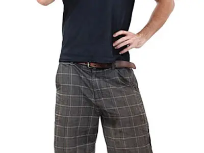 Aaron Posed 005