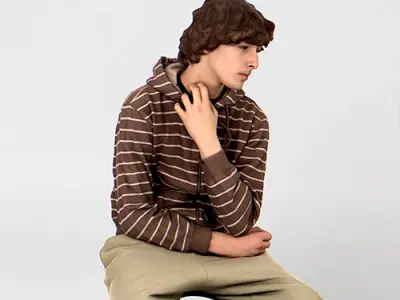 Posed 00203 34