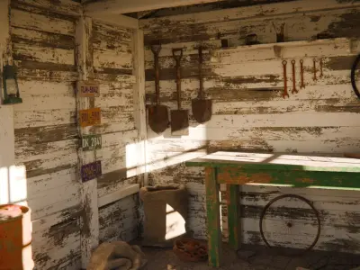 Old Tool Shed 3d Scene 3D model