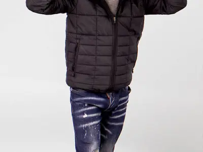 Posed 00174 18