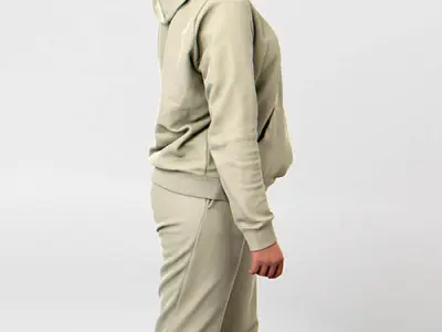 Posed Plus 00040 03