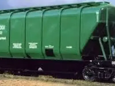 Covered hopper wagon for mineral fertilizers and raw materials 3D model