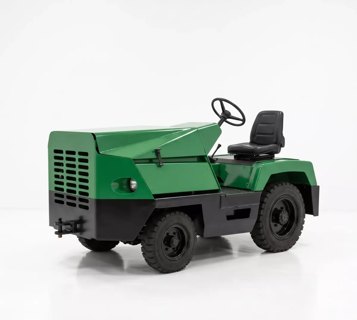 Clark CT50 Industrial Towing Tractor Low-poly 3D model