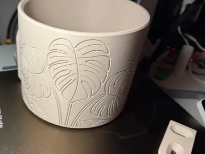 LEAF DESIGN PLANTER Free 3D print model