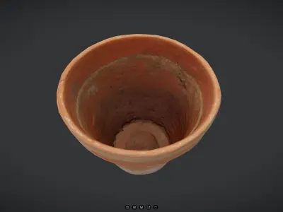 Terracotta Pot 2 Free low-poly 3D model