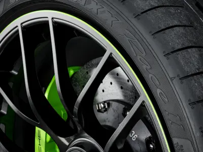 Dunlop Sport Maxx Race 2 265 35 20 3D model