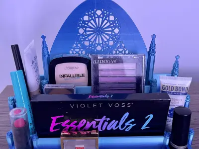 Gothic Cathedral Makeup Holder Commercial 3D print model