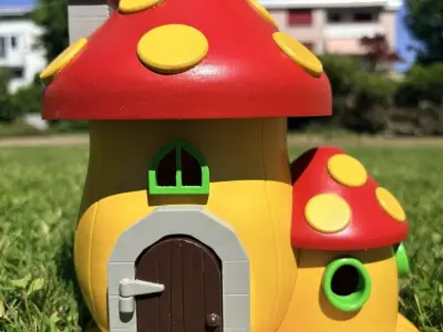 Embercap Cottage Classic - Modular Glowing Mushroom House STL 3D print model
