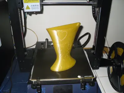 Wall hanging vase Free 3D print model