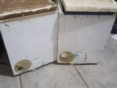 ROUND DOOR BEEHIVE 92MM POLYSTYRENE HIVE 3D print model