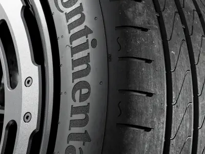 Continental Premium Contact C 285 45 21 113V 3D model