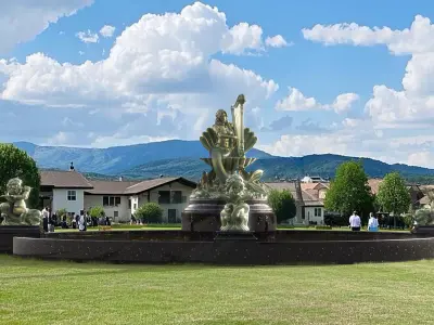 mermaid sculpture 3D model