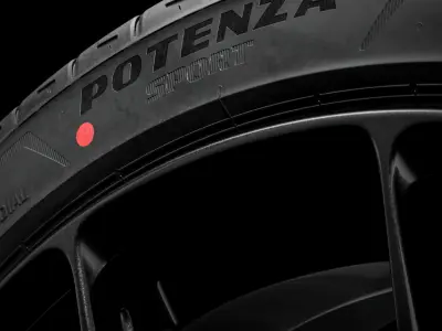 Bridgestone Potenza Sport 235 40 R18 3D model