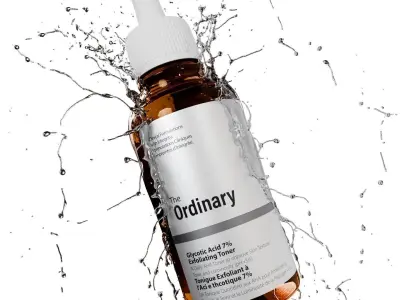 VFX Animated Water Splash On Cosmetic Product 3D model