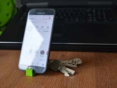 Phone stand keychain 3D print model