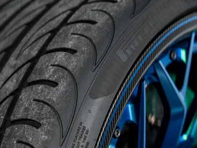 Pirelli Nero GT 375 20 ZR21 103Y 3D model