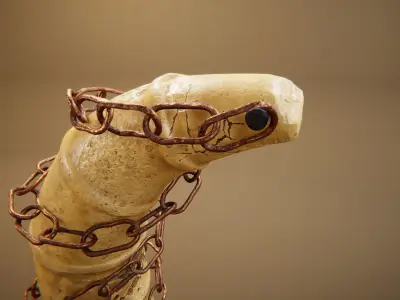 Ancient Artifact 2 Low-poly 3D model