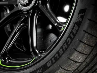 Michelin Pilot Sport S 5 295 30 21 102Y XL 3D model