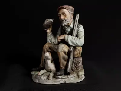 Decoration - Kitsch French Statue 01 - Free low-poly 3D model