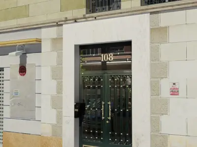 Building residential Low-poly 3D model