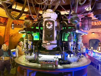 Galaxys Edge Cantina Center Piece Prop 3D Print STL File 3D print model