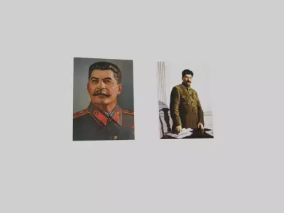 Stalin Paintings Low-poly 3D model