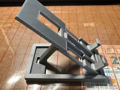 Retractable mobile phone holder Free 3D model