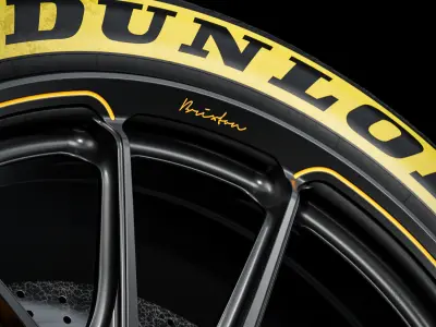 Dunlop LeMans24 305 680 R18 3D model