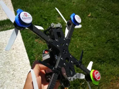 Universal Sliding landing gear for freestyle fpv drone 3D print 3D print model