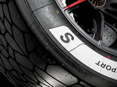 MICHELIN Pilot Sport Hypercar GTP 34 71 18 S 3D model