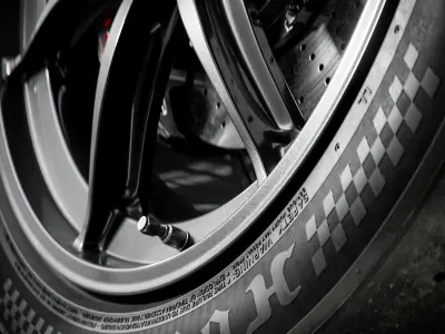 Hoosier R7 295 35 ZR19 3D model