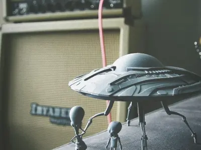 Destroy All Humans Crypto 137 Space Saucer 3D print model