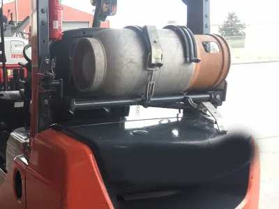  Forklift Gas Bottle Low-poly 3D model