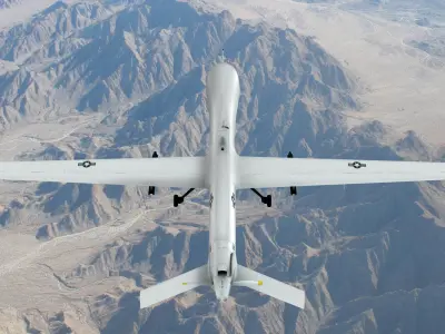 MQ1 Predator Low-poly 3D model