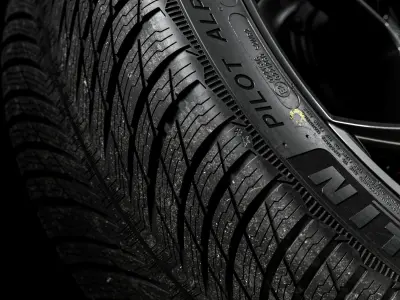 MICHELIN Pilot Alpin 5 235 45 R18 98V 3D model