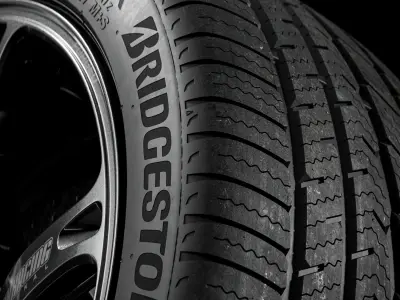 Bridgestone Potenza Sport AS 225 45 R18 95W 3D model