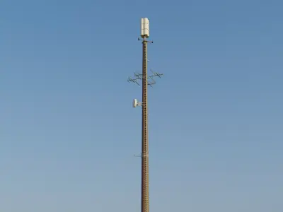 Small Military Radio Transmission Mast Limberg Low-poly 3D model