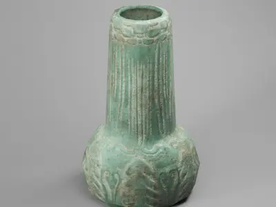 Old Vase Low-poly 3D model