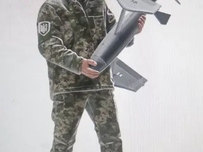Ukrainian Soldier with Drone 3D print model