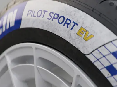 Michelin Pilot Sport EV 27 68 18 Clean 3D model